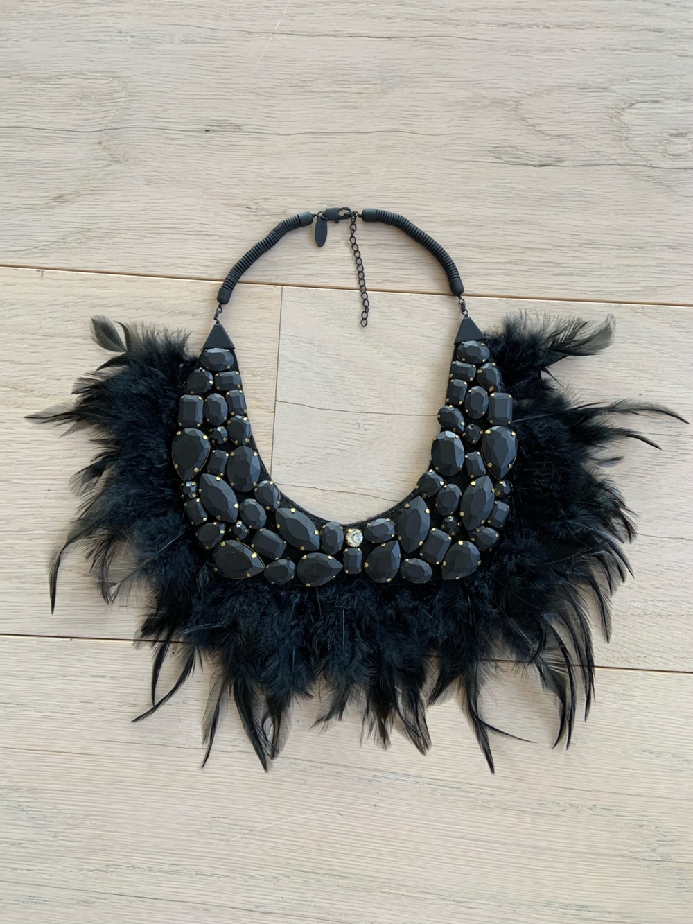 Anne Fontaine Bess collar